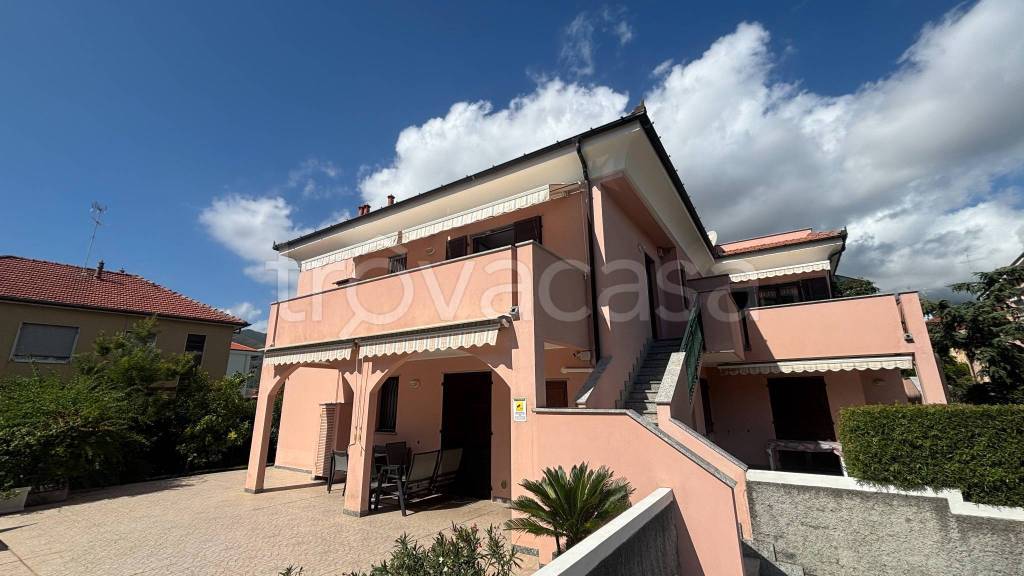 appartamento in vendita a Loano