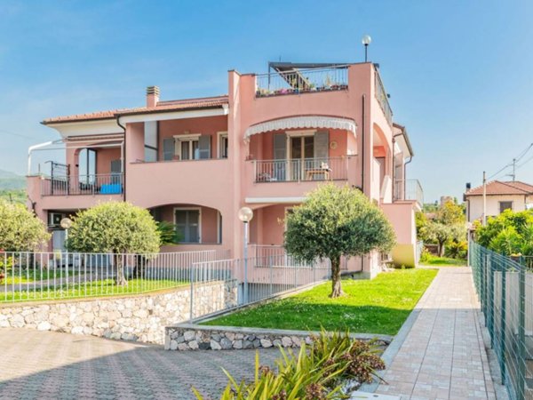 appartamento in vendita a Loano