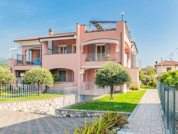 appartamento in vendita a Loano