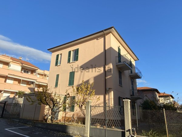 appartamento in vendita a Loano