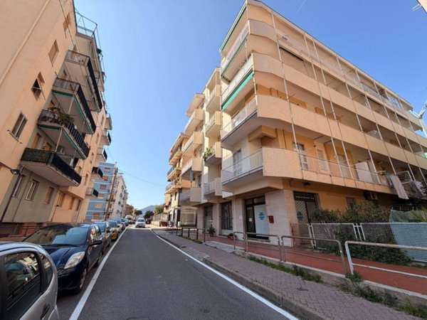 appartamento in vendita a Loano