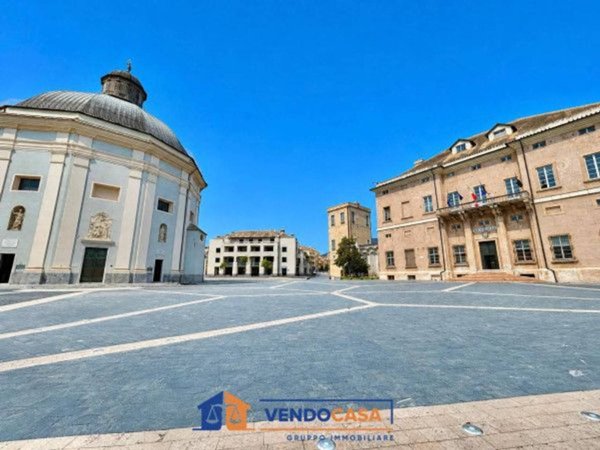 negozio in vendita a Loano