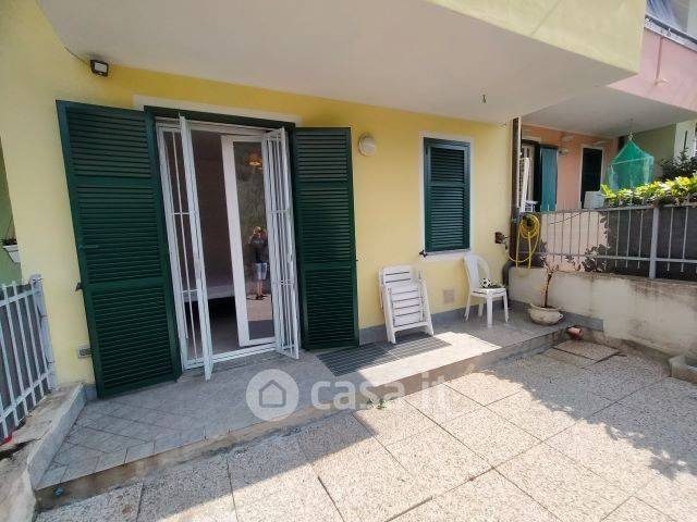 casa indipendente in vendita a Loano
