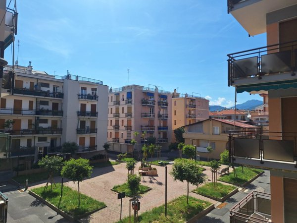 appartamento in vendita a Loano