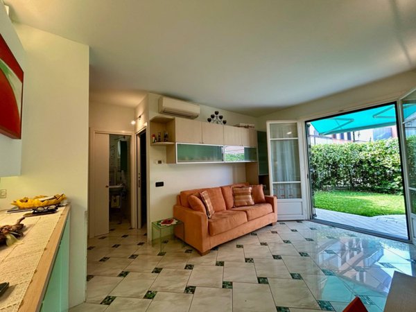 appartamento in vendita a Loano