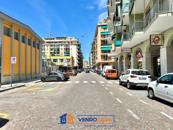locale di sgombero in vendita a Loano