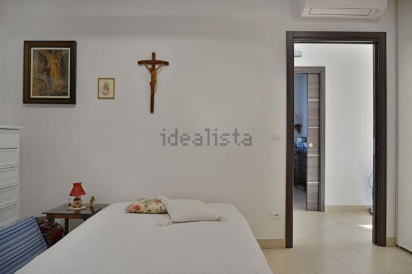 casa indipendente in vendita a Loano