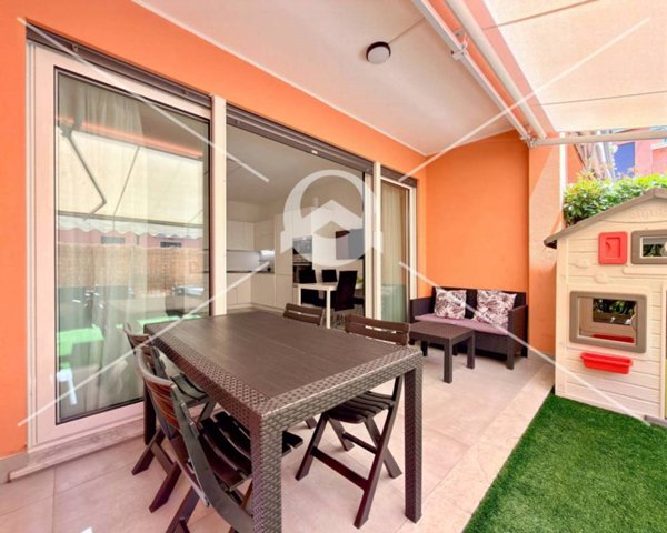 casa indipendente in vendita a Loano