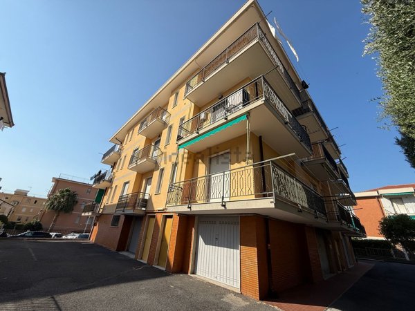 appartamento in vendita a Loano