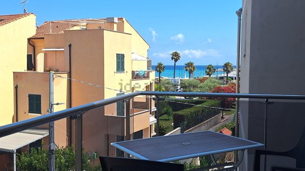 appartamento in vendita a Loano