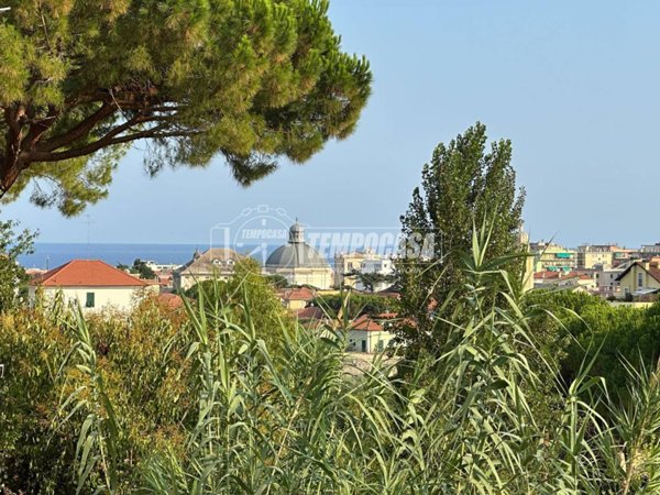 appartamento in vendita a Loano