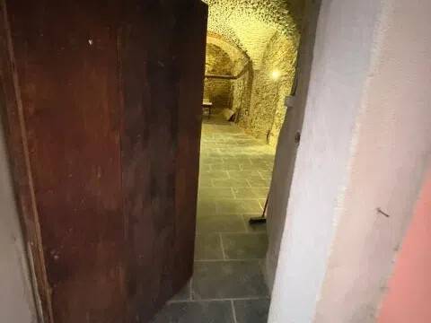 negozio in vendita a Loano