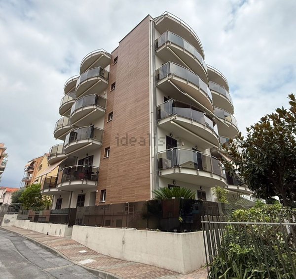 appartamento in vendita a Loano