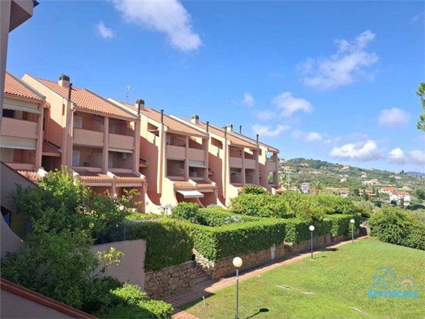 appartamento in vendita a Loano