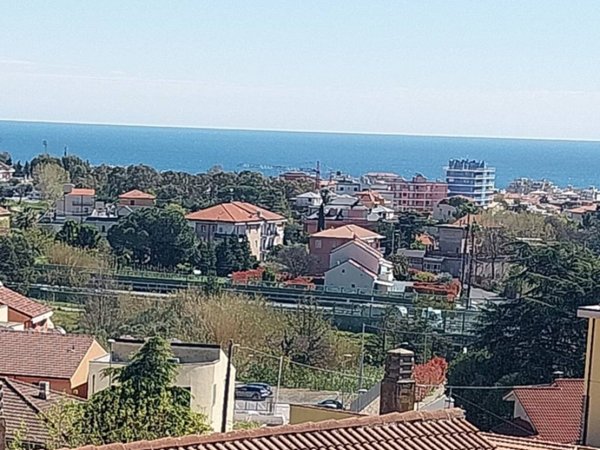appartamento in vendita a Loano