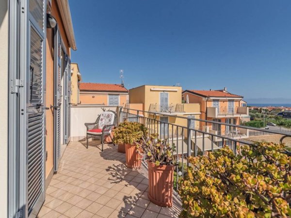 appartamento in vendita a Loano