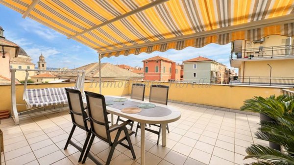 appartamento in vendita a Loano