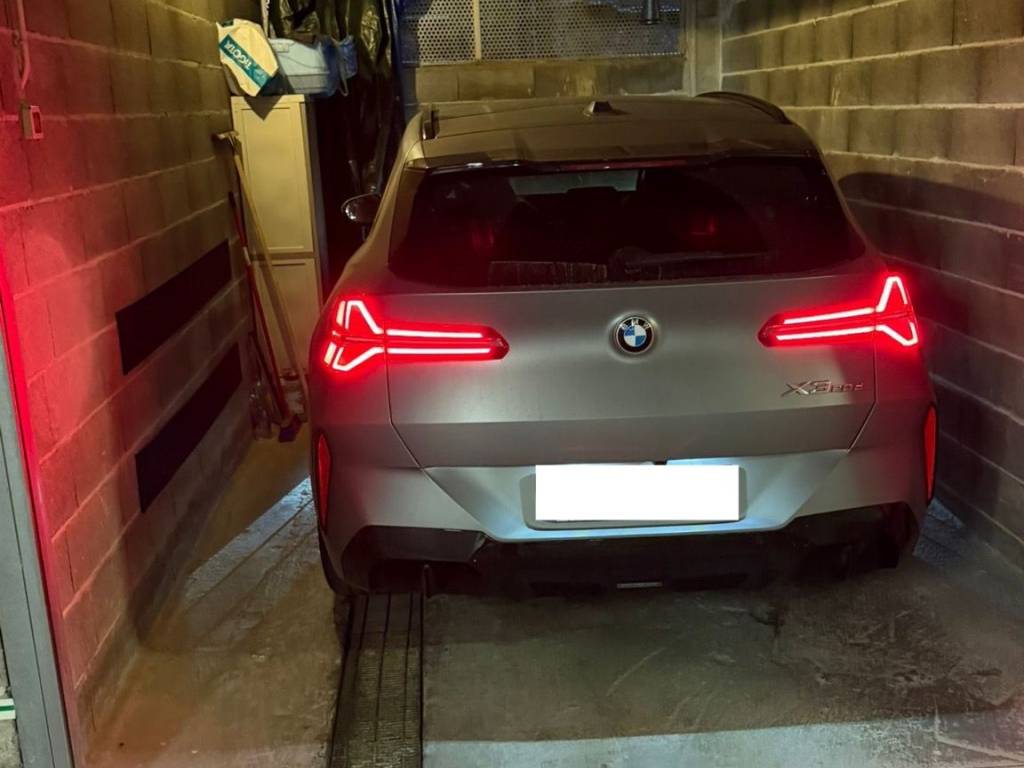 box auto in vendita a Loano