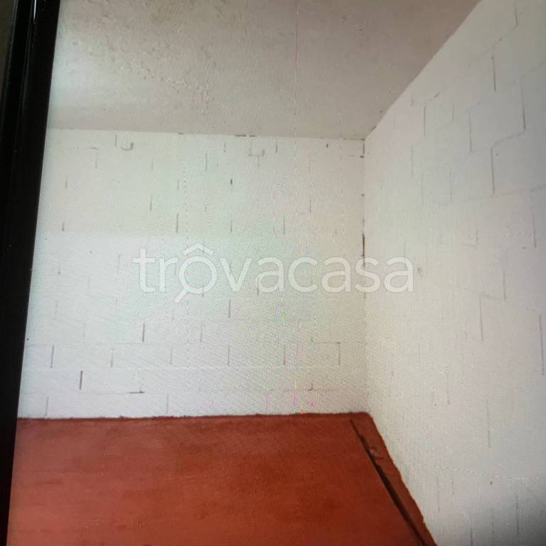 box auto in vendita a Loano