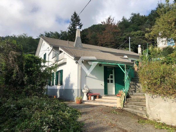 casa indipendente in vendita a Magliolo in zona Canova