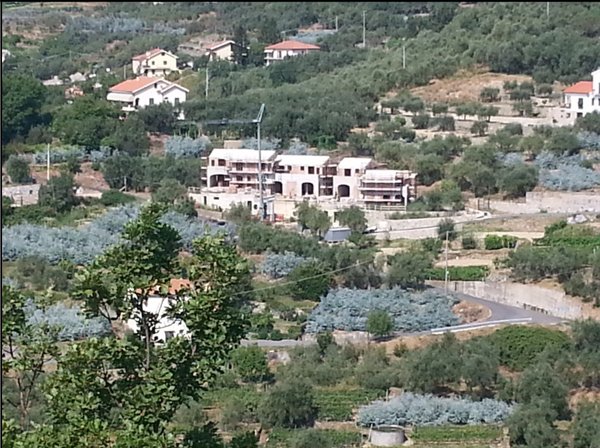 casa indipendente in vendita a Magliolo