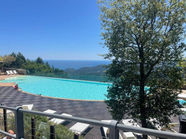 appartamento in vendita a Magliolo in zona Canova