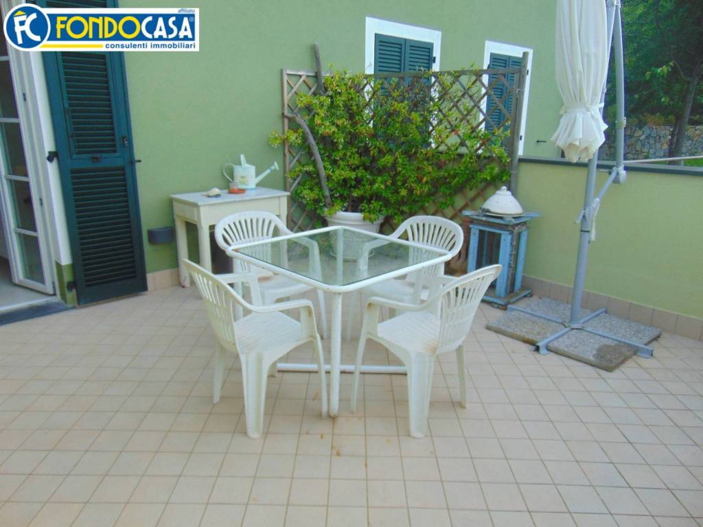 appartamento in vendita a Magliolo in zona Canova