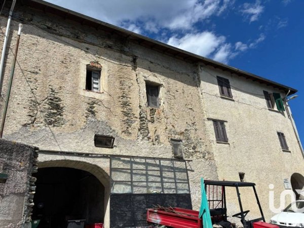 casa indipendente in vendita a Magliolo