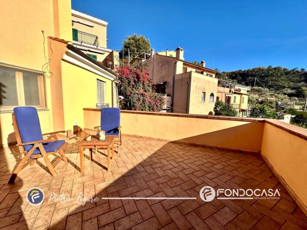 casa indipendente in vendita a Magliolo