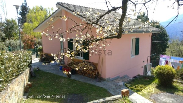 casa indipendente in vendita a Magliolo in zona Canova