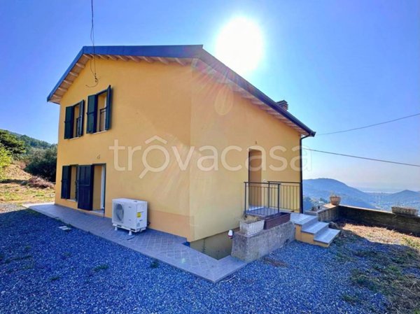 appartamento in vendita a Magliolo in zona Melogno