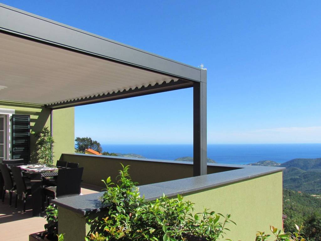 appartamento in vendita a Magliolo in zona Canova