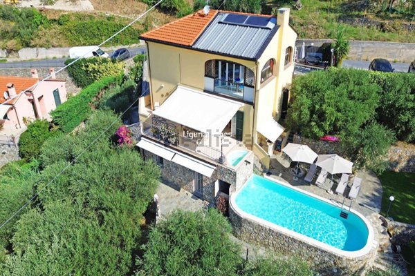 appartamento in vendita a Magliolo in zona Canova