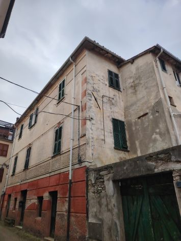 casa indipendente in vendita a Mallare