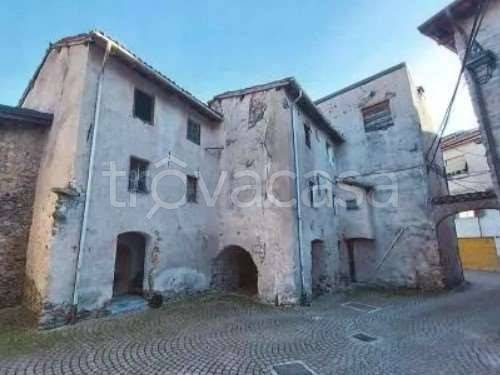 casa indipendente in vendita a Mallare