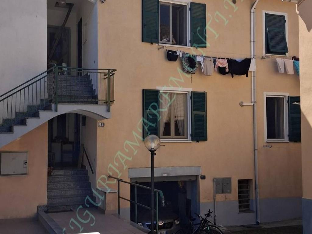 casa indipendente in vendita a Mallare in zona Fucine