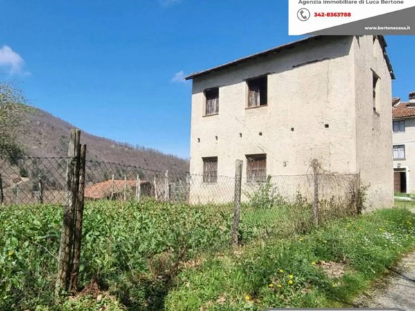 casa indipendente in vendita a Mallare