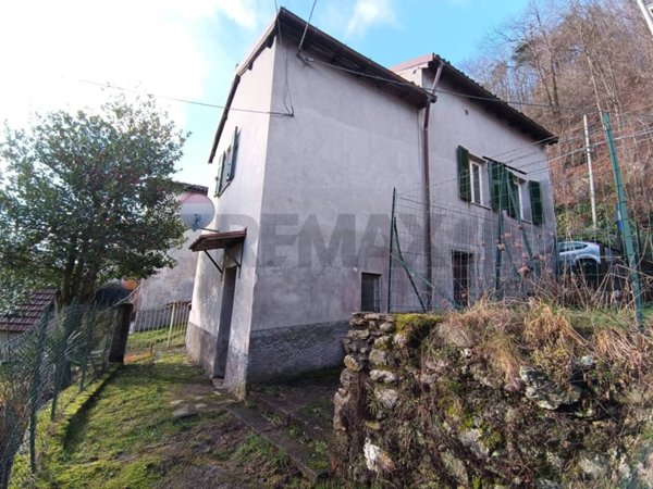 casa indipendente in vendita a Mallare in zona Eremita