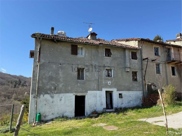 casa indipendente in vendita a Mallare in zona Olano