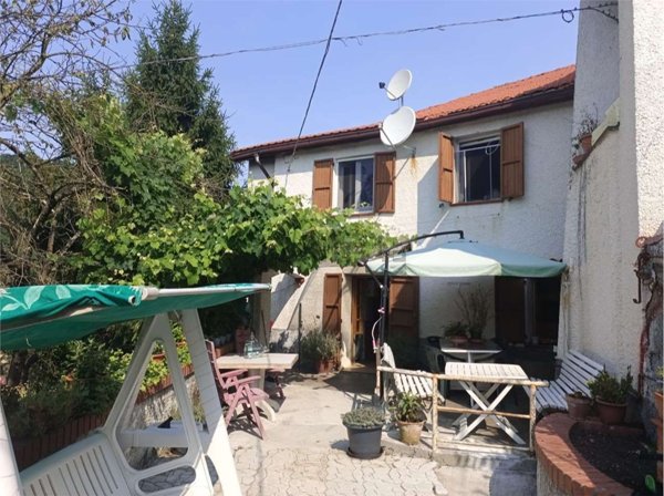 casa semindipendente in vendita a Mallare in zona Olano