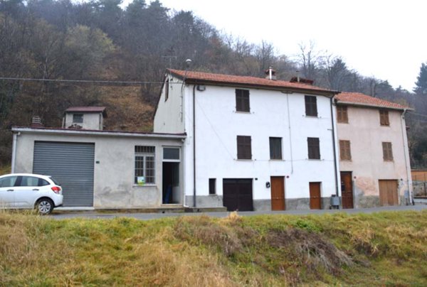 casa semindipendente in vendita a Mallare in zona Eremita