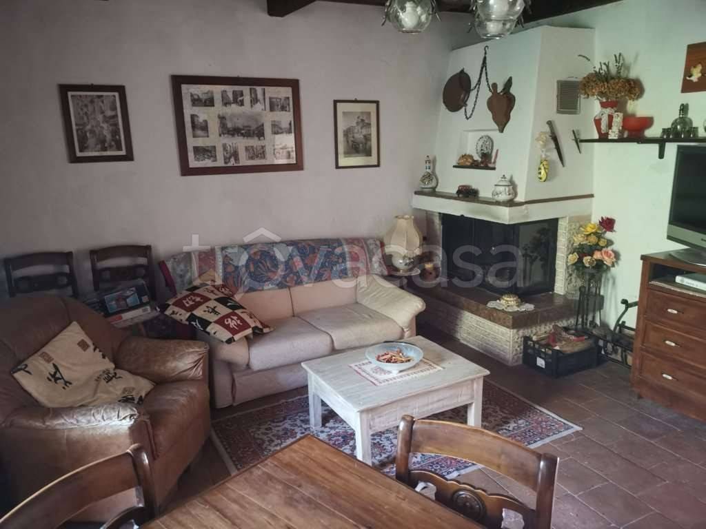 casa indipendente in vendita a Massimino