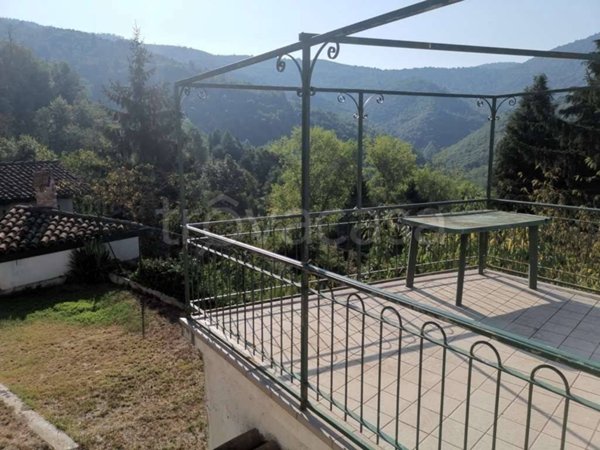 casa indipendente in vendita a Massimino