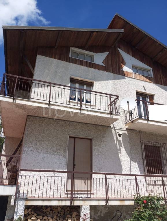 casa indipendente in vendita a Millesimo