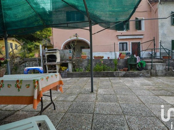 appartamento in vendita a Millesimo in zona Acquafredda
