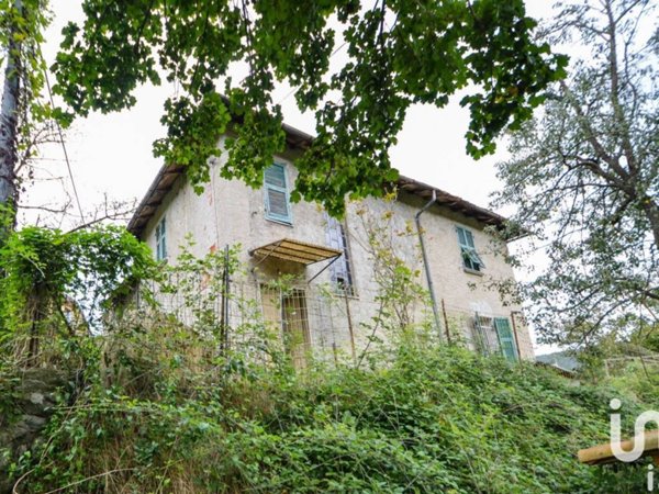 casa indipendente in vendita a Millesimo