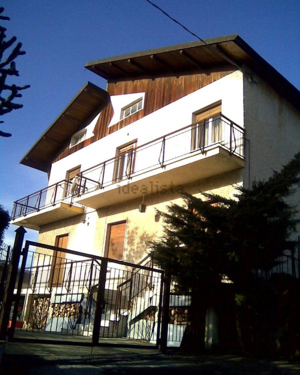 casa indipendente in vendita a Millesimo