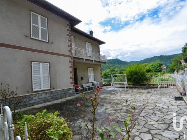 casa indipendente in vendita a Millesimo