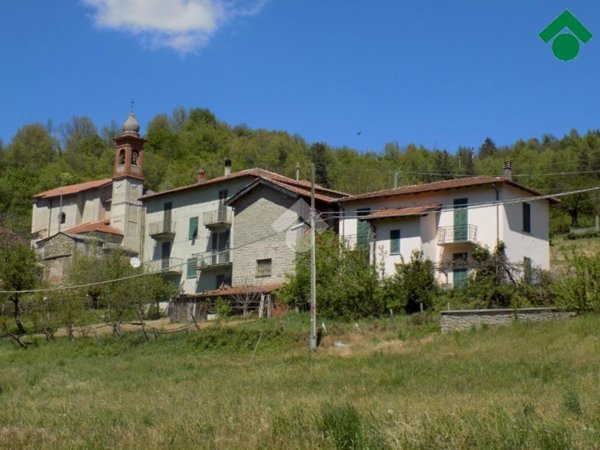 casa indipendente in vendita a Millesimo in zona Acquafredda