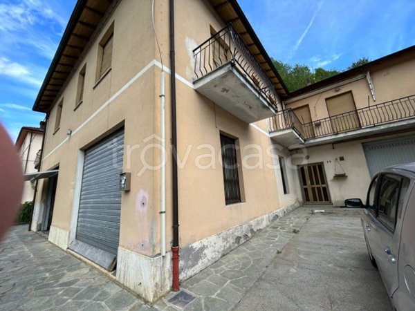 casa indipendente in vendita a Millesimo in zona Braia